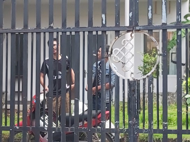 Hai trong 4 đối tượng sử dụng ma t&uacute;y bị anh S&aacute;ng ph&aacute;t hiện