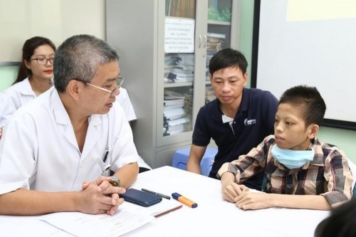 Bệnh nhân ghép phổi từ người cho chết não đã được ra viện