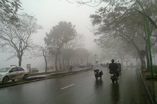 Thời tiết hôm nay 24/10: Bắc Bộ trở lạnh, Trung Bộ có mưa to