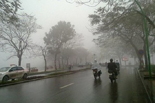 Gi&oacute; m&ugrave;a Đ&ocirc;ng Bắc tr&agrave;n về miền Bắc