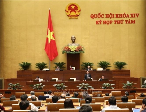 Quốc hội thảo luận về bộ máy hành chính