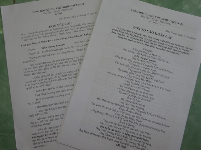 Đơn Tố c&aacute;o của &ocirc;ng Trần Quang Khuynh gửi c&aacute;c cấp v&agrave; Đơn y&ecirc;u cầu gi&aacute;m định chữ k&iacute;, chữ viết của &ocirc;ng Trần Quang Quynh c&oacute; trong hồ sơ