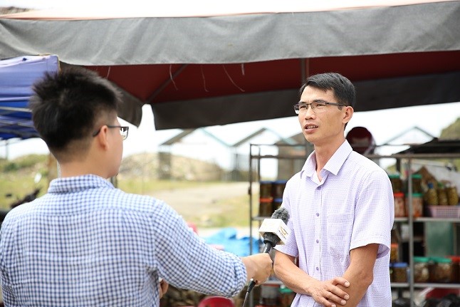 &ldquo;Với sự đầu tư của Sun Group, ch&uacute;ng t&ocirc;i tin rằng, Mẫu Sơn sẽ trở th&agrave;nh điểm đến mới tr&ecirc;n bản đồ du lịch trong tương lai kh&ocirc;ng xa, c&oacute; sức cạnh tranh kh&ocirc;ng k&eacute;m Sa Pa với B&agrave; N&agrave;&rdquo;- &ocirc;ng Nguyễn Minh Chuyển, Trưởng ph&ograve;ng Quản l&yacute; Khu du lịch Mẫu Sơn, Trung t&acirc;m Th&ocirc;ng tin x&uacute;c tiến du lịch Lạng Sơn chia sẻ.