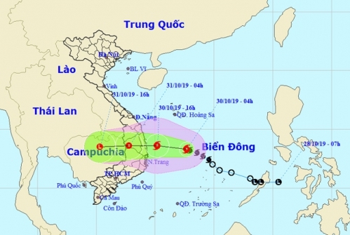 Thời tiết ngày 30/10: Bão số 5 khả năng mạnh thêm và đi vào đất liền