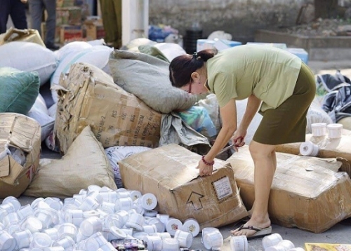 Nghệ An: Tiêu hủy hàng trăm loại hàng lậu, hàng giả