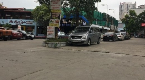 Hà Nội: Công ty thể thao Quan Hoa đang làm gì trên “đất vàng” ở phường Quan Hoa?