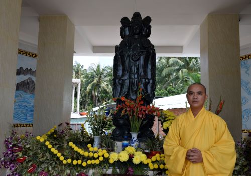 Niệm Phật Đường Liên Hoa: Nơi gieo niềm tin cho người dân