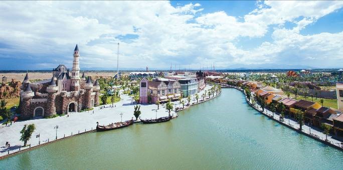 Chủ tịch Vingroup thuộc top 50 nhân vật có ảnh hưởng nhất ngành công viên giải trí toàn cầu