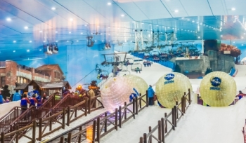 Những trải nghiệm tuyết không thể quên từ Dubai tới Ninh Chữ