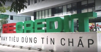 Tin nhắn có tiêu đề Fecredit “khủng bố” khách hàng
