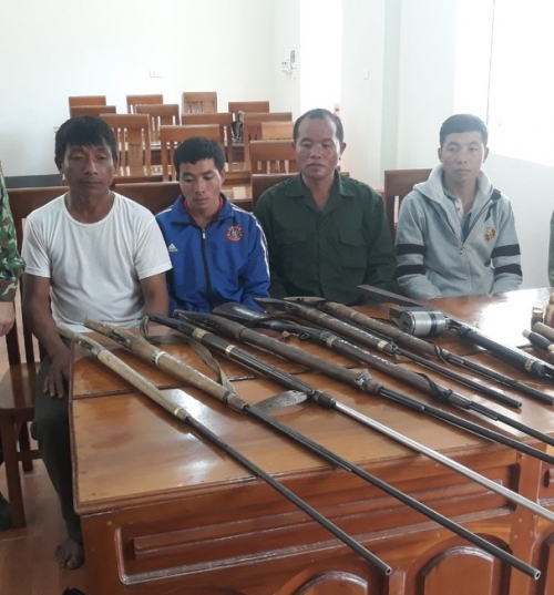 Xử phạt 4 thanh niên sử dụng súng trái phép