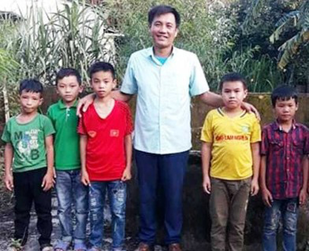 Thầy giáo xứ Nghệ dũng cảm cứu người