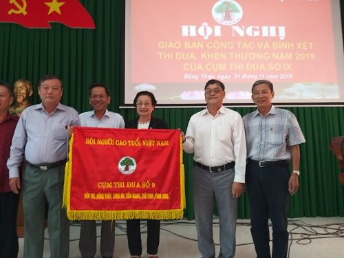 Giao ban Cụm thi đua số IX năm 2019: Chăm sóc và phát huy vai trò của NCT trong các lĩnh vực