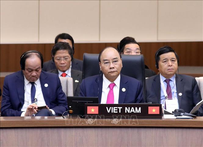 Thủ tướng Nguyễn Xu&acirc;n Ph&uacute;c v&agrave; c&aacute;c th&agrave;nh vi&ecirc;n Đo&agrave;n đại biểu cấp cao Ch&iacute;nh phủ Việt Nam tham dự hội nghị. Ảnh: Thống Nhất/TTXVN