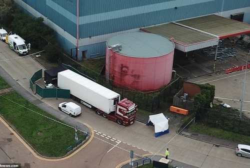 Vụ 39 người chết trong container ở Anh: 16 thi thể đã được đưa về Việt Nam