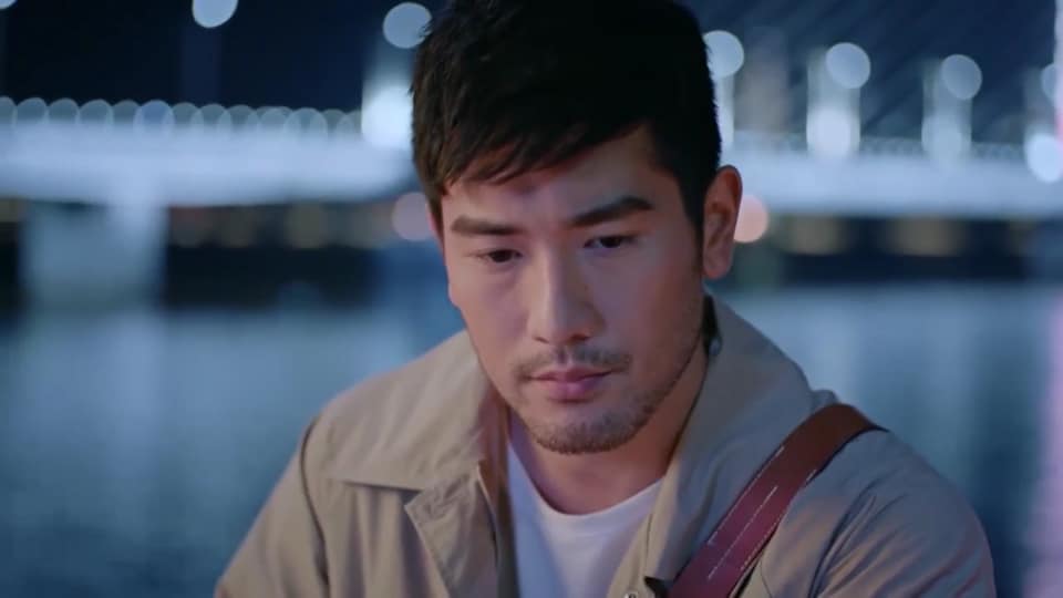 Làng giải trí Trung Quốc và thế giới chấn động trước tin nam tài tài tử