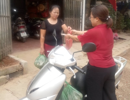 Vui buồn nghề "shipper"