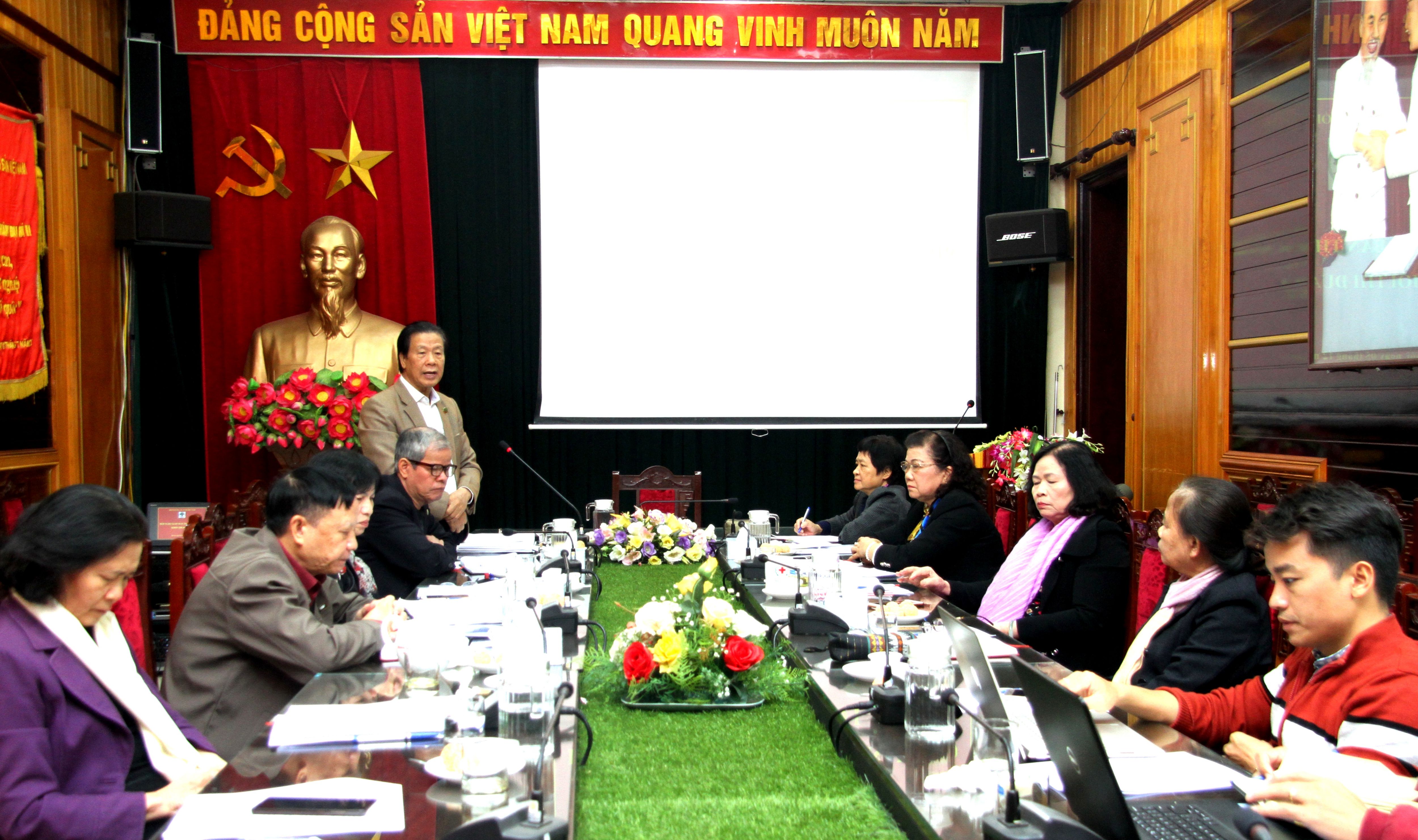 Ph&oacute; Chủ tịch Thường trực Đ&agrave;m Hữu Đắc ph&aacute;t biểu chỉ đạo