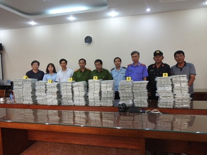 C&aacute;c lực lượng chức năng tham gia chuy&ecirc;n &aacute;n. Ảnh B&aacute;o C&ocirc;ng an nh&acirc;n d&acirc;n