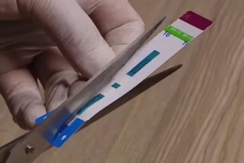 "Bẻ đôi" que xét nghiệm HIV, viêm gan B để trục lợi: Tạm đình chỉ 3 cá nhân