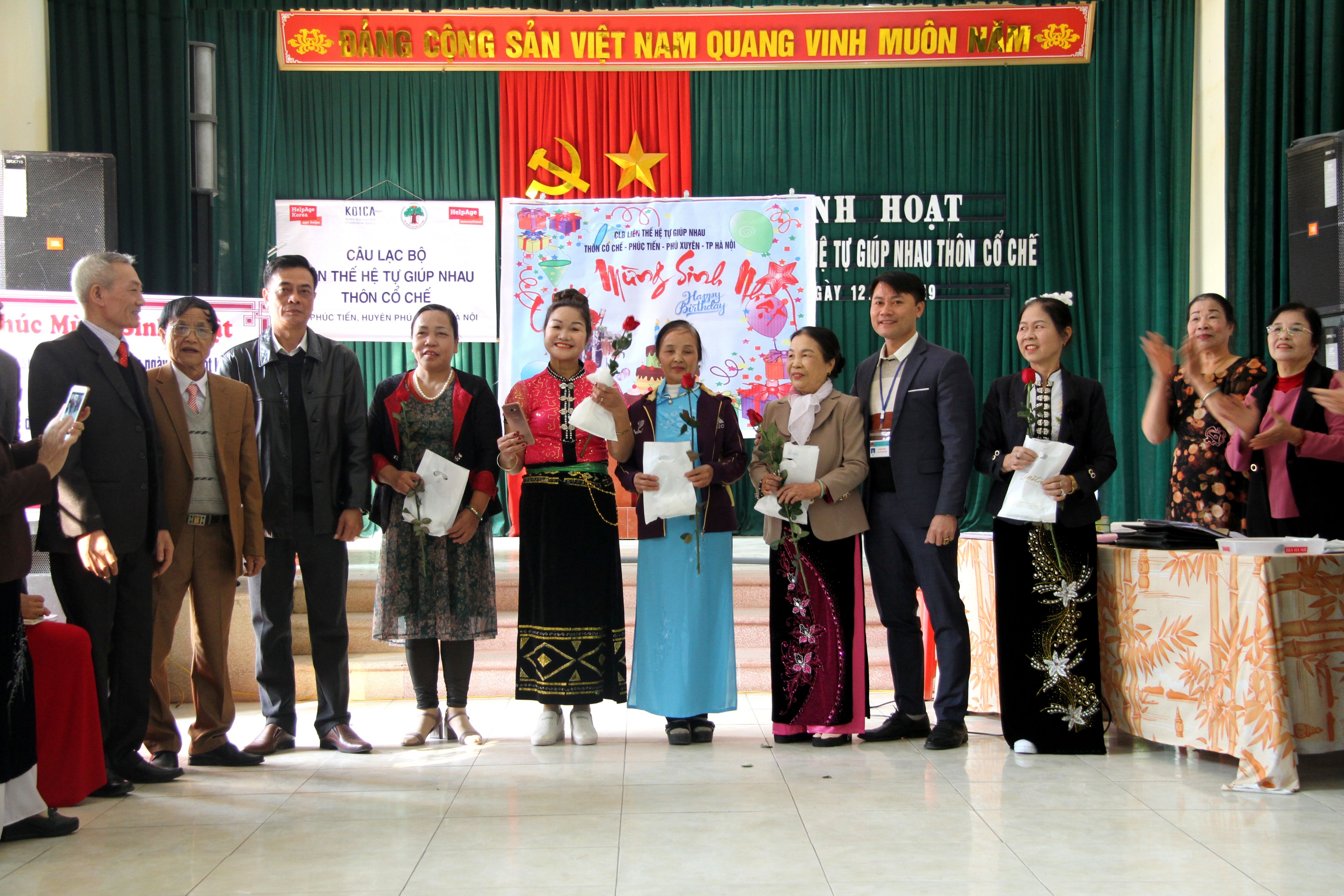 Ch&uacute;c mừng sinh nhật c&aacute;c th&agrave;nh vi&ecirc;n trong th&aacute;ng