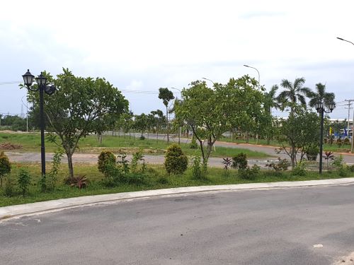 Diễn biến mới “Vụ tranh chấp Dự án Khu dân cư cao cấp và Trường đua ngựa 500ha ở Long An”: Hai văn bản “lạ” của Thứ trưởng Bộ Tư pháp có dấu hiệu thể