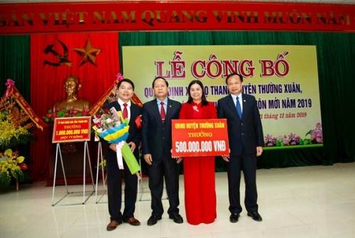 Xã Thọ Thanh, huyện Thường Xuân (Thanh Hóa): Đón bằng công nhận xã đạt chuẩn Nông thôn mới