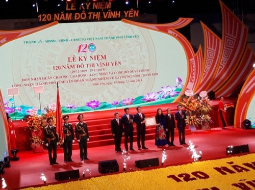 TP Vĩnh Yên, tỉnh Vĩnh Phúc: Kỉ niệm 120 năm đô thị và đón nhận Huân chương lao động hạng nhất