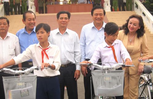   “Vụ tranh chấp Dự án Khu dân cư cao cấp và Trường đua ngựa 500ha ở Long An”: Thấy gì sau 1 năm Bộ Tư pháp tháo gỡ “vướng mắc”?