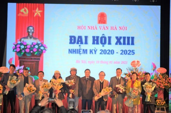  Ban chấp hành Hội nha fvawn hà Nội khóa XIII