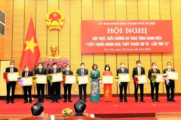 Ngành Y tế Hà Nội đã có 18 cá nhân được tặng danh hiệu 