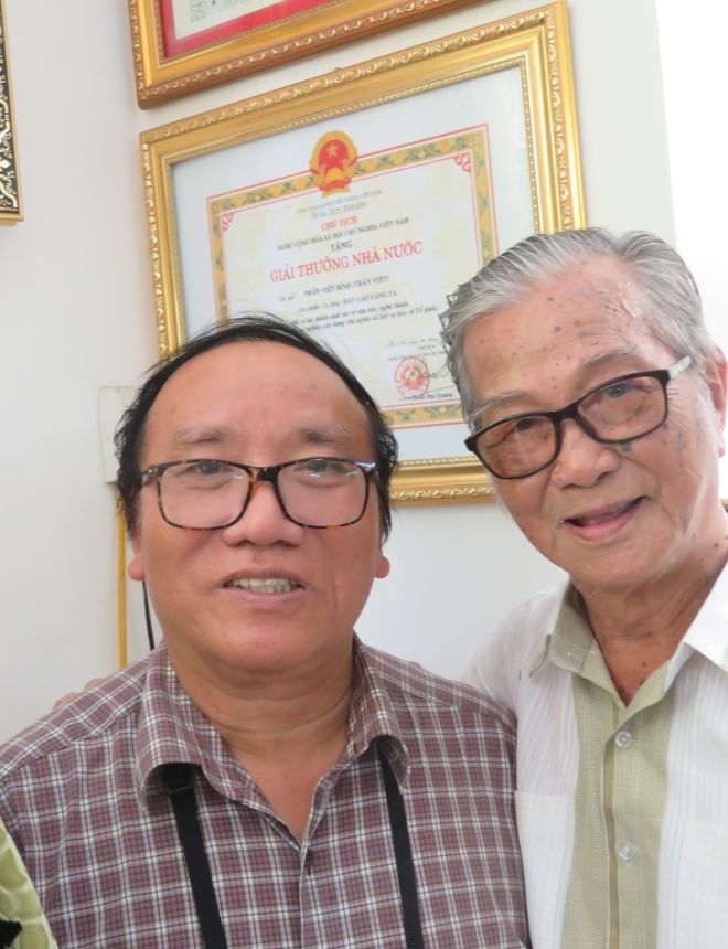  Nhà thơ Trần Đăng Khoa và nhạc sỹ Nguyễn Viết Bính