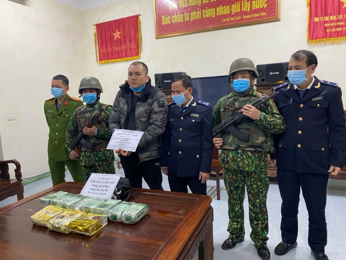 Hà Tĩnh: Triệt phá thành công chuyên án vận chuyển 11kg ma túy từ Lào sang Việt Nam