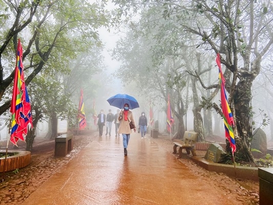 Am Tiên vượng khí đất Ngàn Nưa