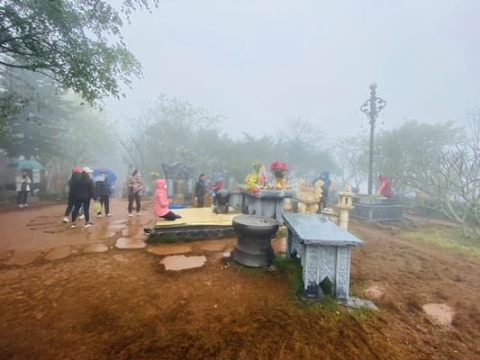 Am Tiên vượng khí đất Ngàn Nưa