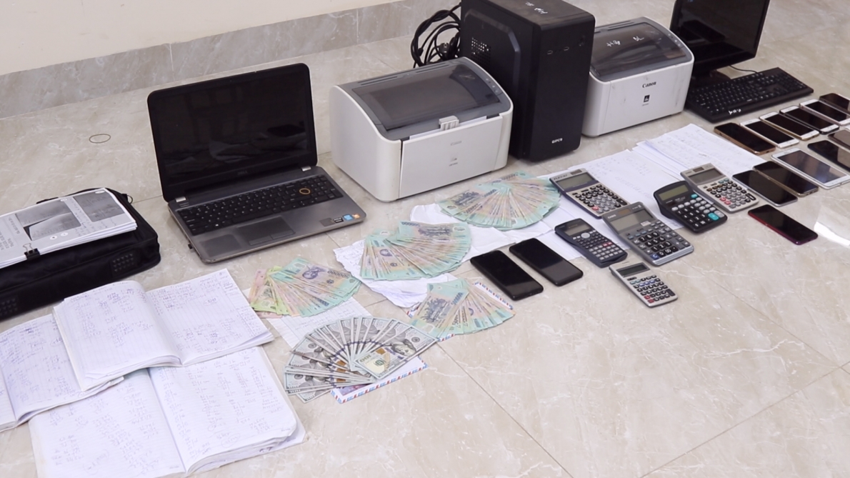 Quảng Bình – Triệt xóa đường dây lô đề khủng với số tiền giao dịch 36 tỷ đồng mỗi tháng