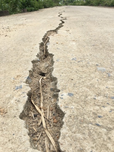 Thanh Hoá: Khắc phục tình trạng nứt đê sông Bưởi