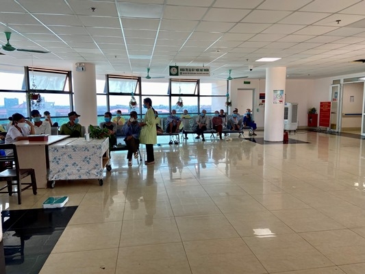 Vụ hệ thống máy xạ trị ung thư bị hỏng ở tỉnh Thanh Hóa: Bệnh nhân vẫn chưa được đi xạ trị