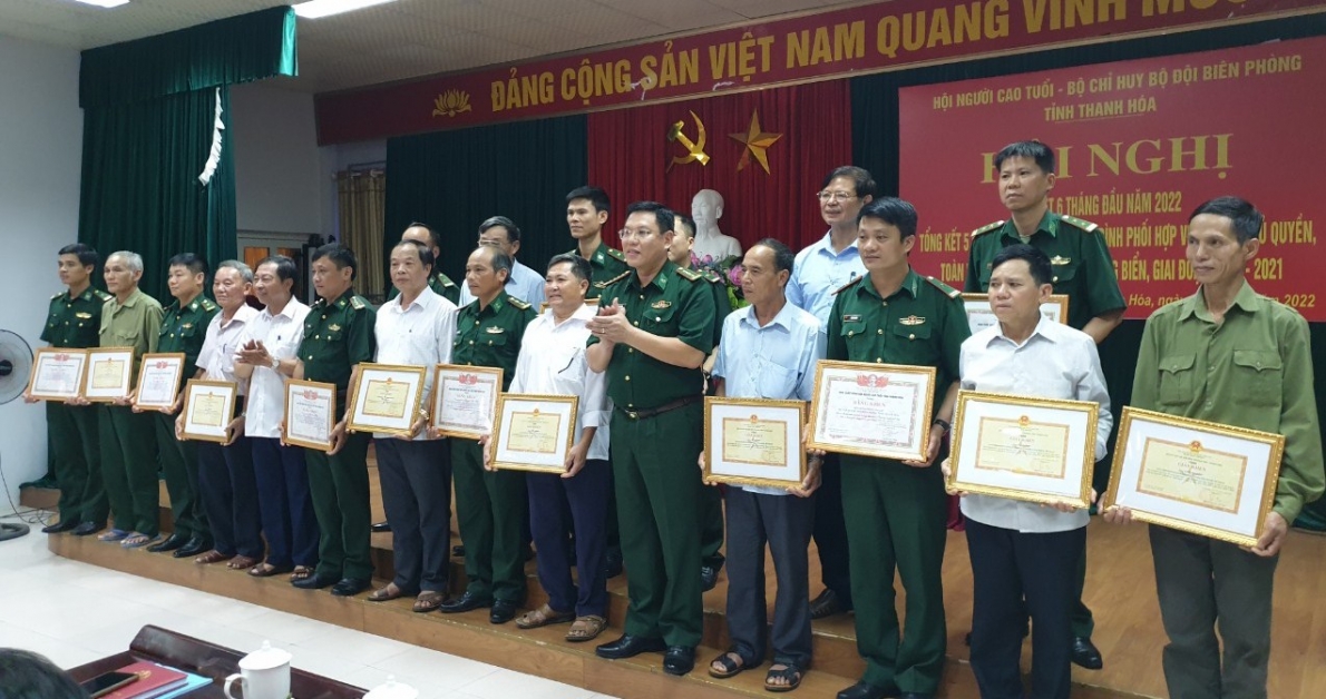 Sơ kết 6 tháng đầu năm và tổng kết 5 năm chương trình phối hợp giữa Hội NCT và Bộ đội Biên phòng gia đoạn 2016- 2021