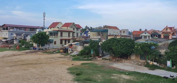 Cần làm rõ việc thu tiền của cán bộ, công chức, viên chức để “chạy” chế độ bãi ngang