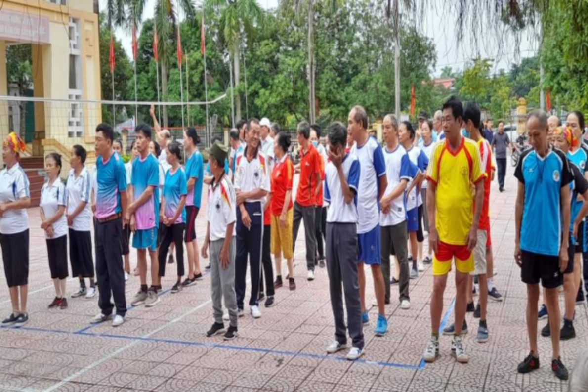 Xã Thạch Long, huyện Thạch Hà, tỉnh Hà Tĩnh: Khai mạc giải bóng chuyền hơi NCT năm 2022