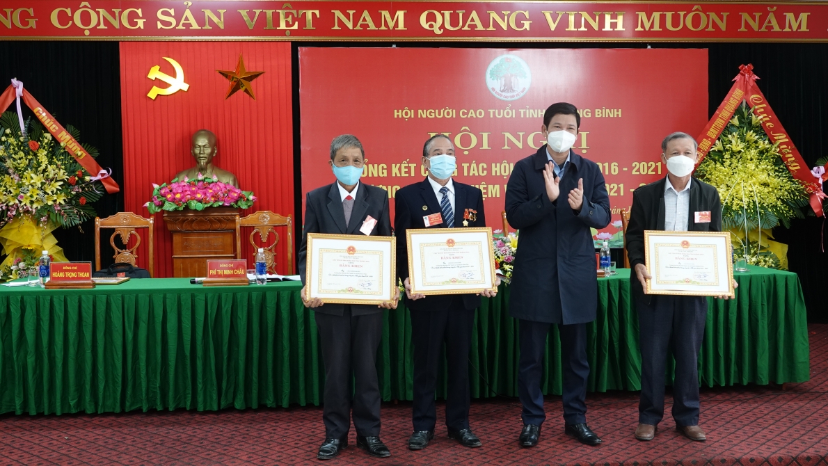 Phát huy tốt truyền thống quê hương “Hai giỏi”