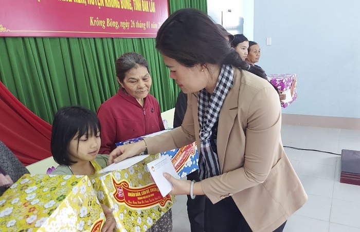 Tết cổ truyền đến với đồng bào Tây Nguyên