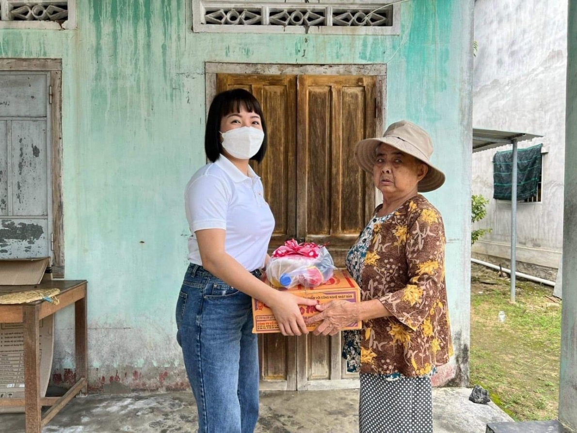 Cho đi yêu thương để lan tỏa yêu thương