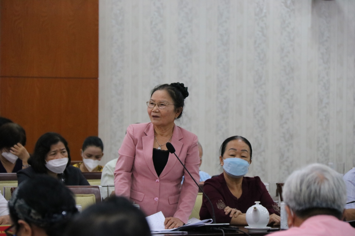 Đoàn Đại biểu Quốc hội TP Hồ Chí Minh tiếp xúc cử tri NCT