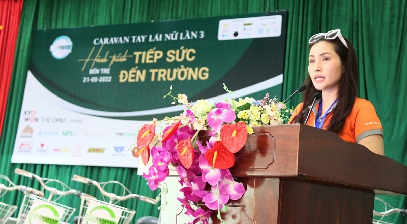 Đong đầy cảm xúc tại Chương trình Caravan “Hành trình tiếp sức đến trường 2022”