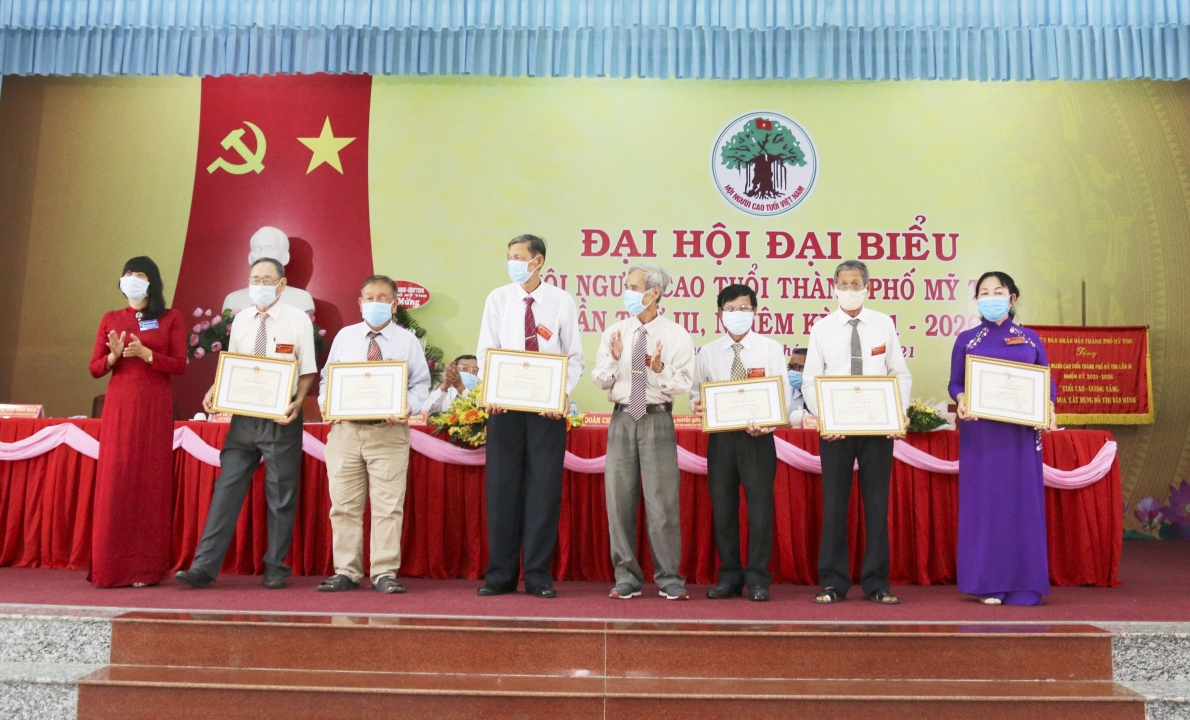 Ông Lê Ngọc Hóa đắc cử Chủ tịch Hội người cao tuổi TP Mỹ Tho