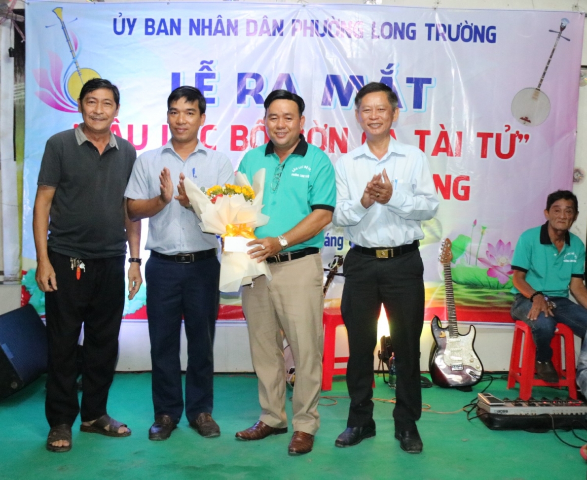 Người cao tuổi giữ lửa bộ môn nghệ thuật “Đờn ca tài tử”