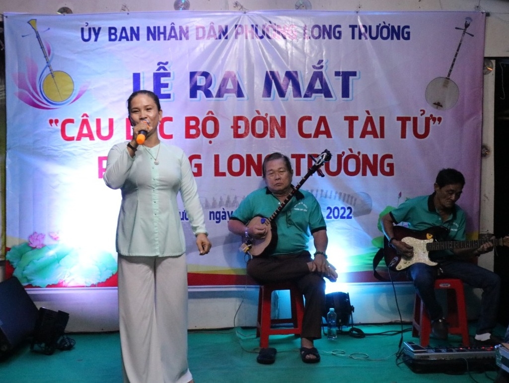 Người cao tuổi giữ lửa bộ môn nghệ thuật “Đờn ca tài tử”