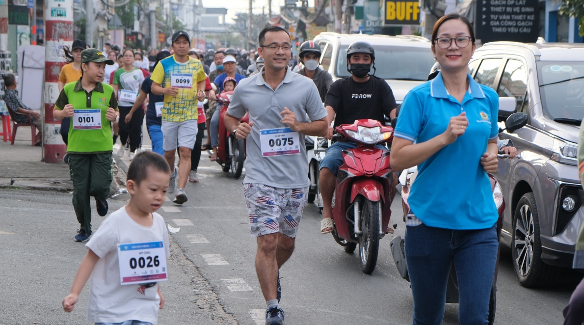 Hơn 220 vận động viên tham gia giải chạy việt dã lần thứ VIII năm 2022